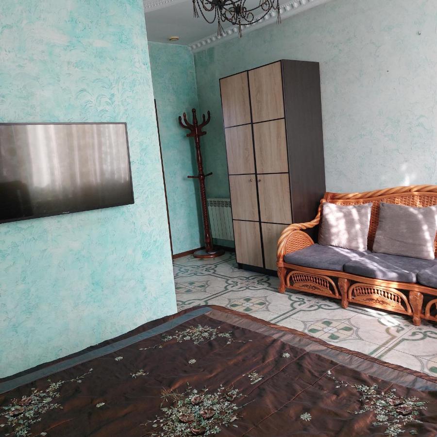 Little Shangri-La Алма Ата Екстериор снимка