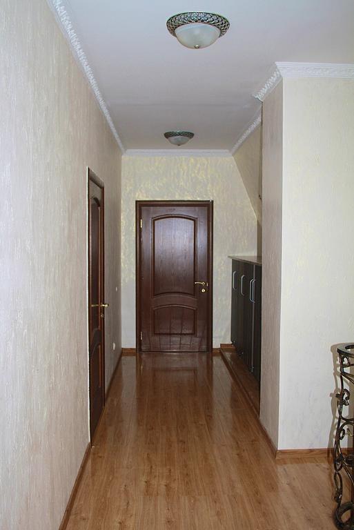 Little Shangri-La Алма Ата Екстериор снимка